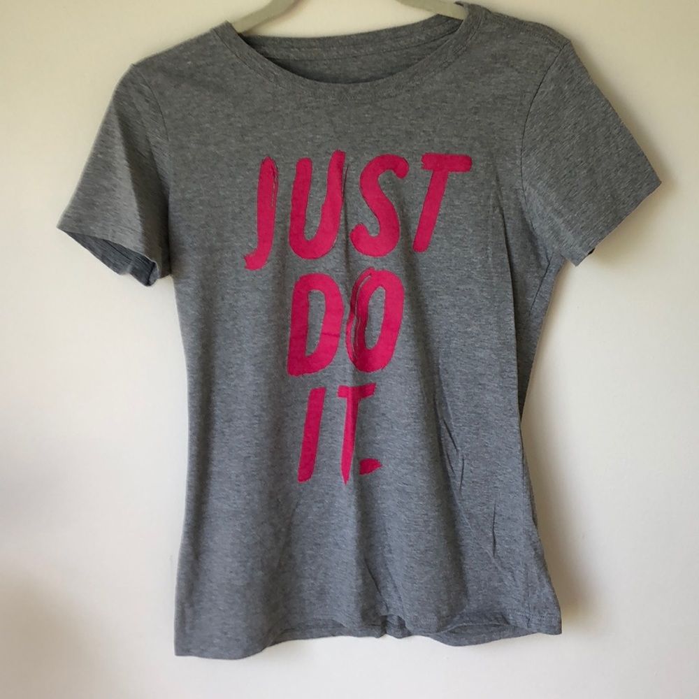 NIKE “Just Do It” shirt